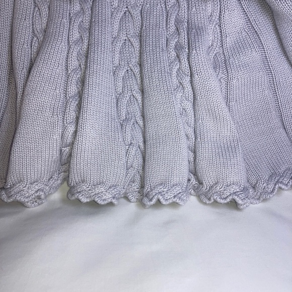 Cupio Ladies Tulip Shaped Cable Knit Sweater Light Grey Size Medium - Picture 7 of 15